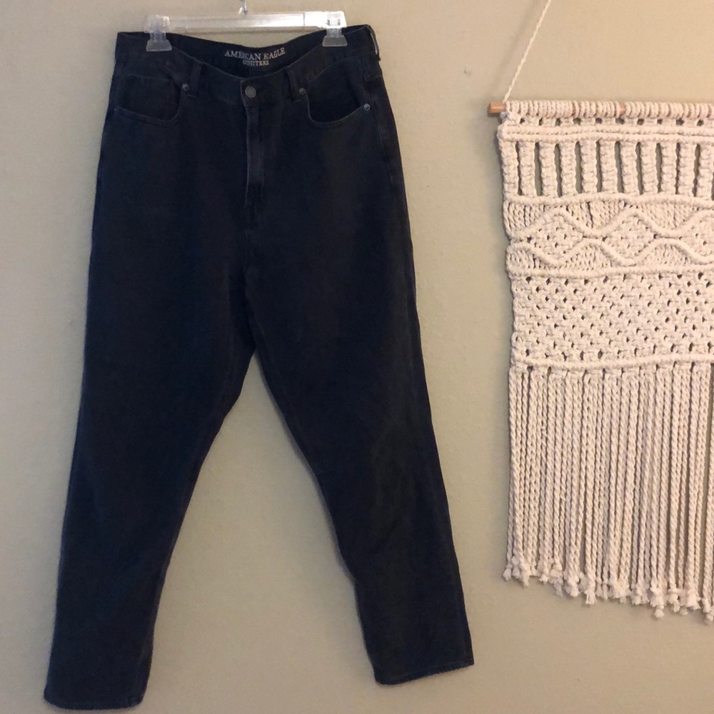 AE Mom jeans
